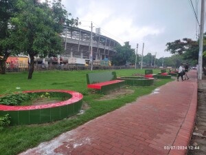 Footpath Near Flower Market